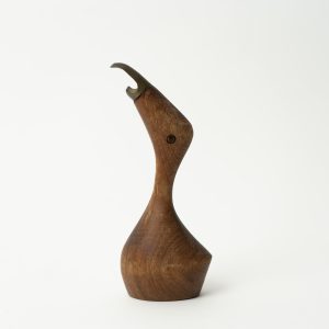 Madár alakú fa sörnyitó